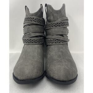 Not Rated Women's Sunami Boot Size 9 1/2 - Brand New - No Box -